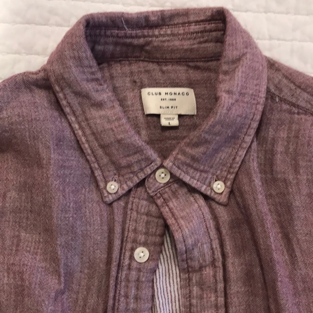 Men’s chambray Maroon button down